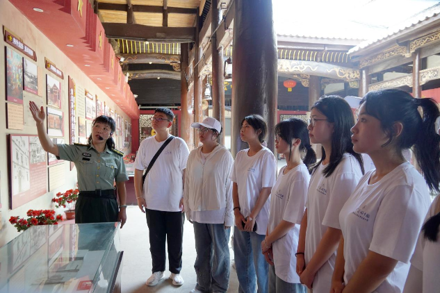 上饶师范学院第四届“可爱的中国”全国大学生研学夏令营结束