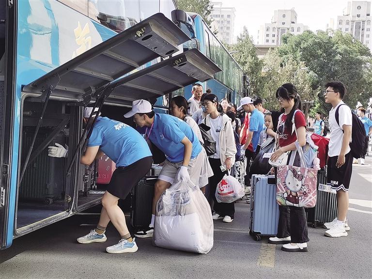 你好，新同学！兰大和上万名萌新say hi