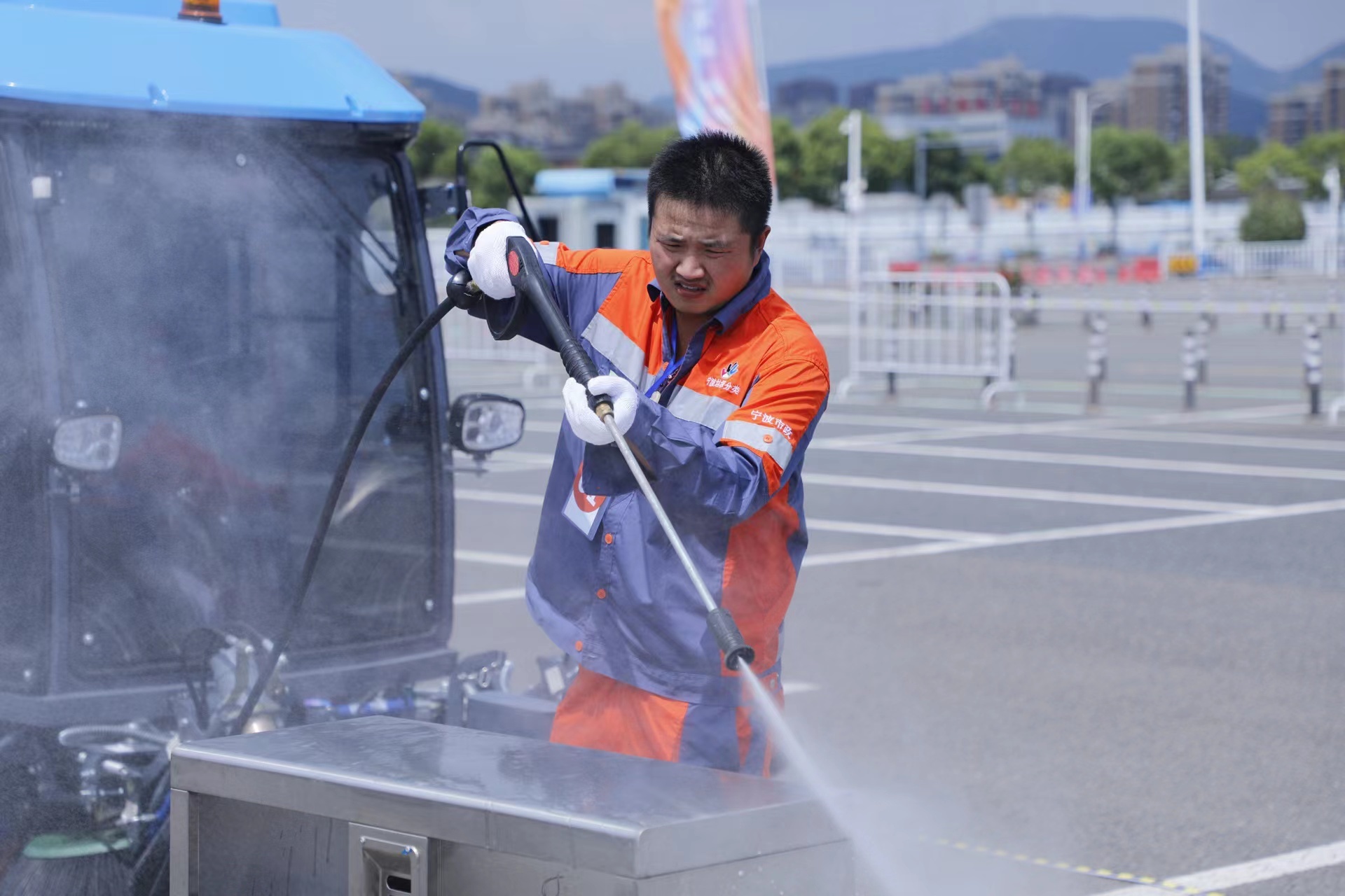 宁波| 环卫工人技能比武 平凡岗位上的精彩较量