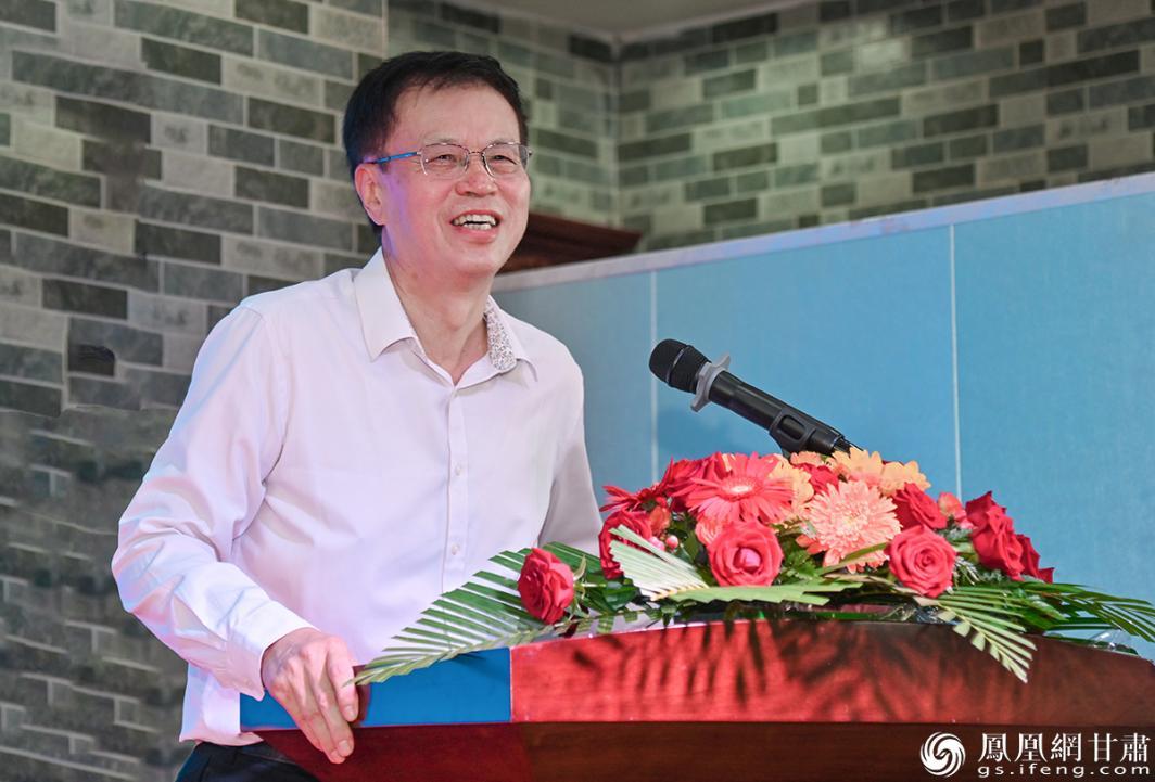 新加坡华运旅游有限公司董事长李良义说，甘肃是众多海内外游客心向往之的旅游目的地。