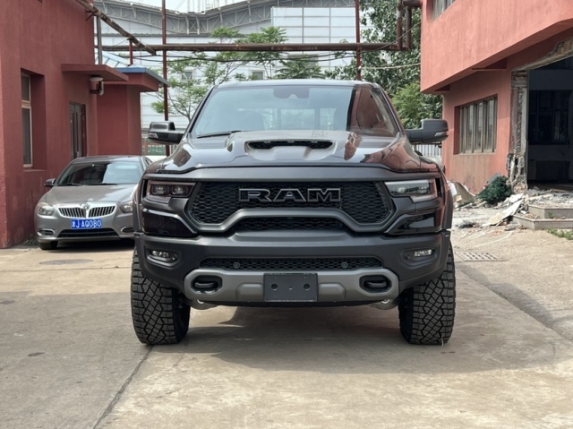 道奇公羊1500trx霸王龙二级包优惠92万