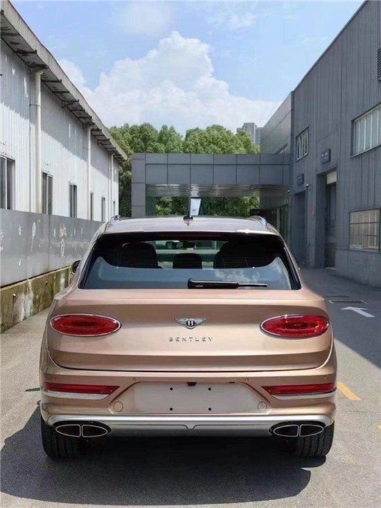 23款宾利添越加长港口配置一流价位靠谱_凤凰网汽车_凤凰网