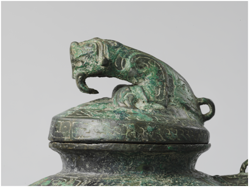 青铜“虎鎣”(局部)