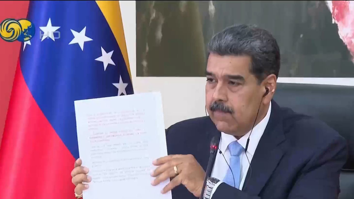 委内瑞拉总统马杜罗答凤凰记者问：此次访华取得了非常丰硕的成果
