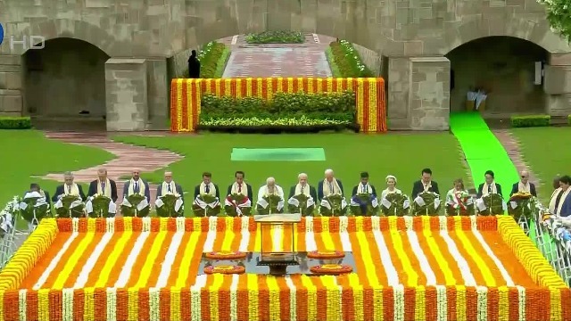 梦见坟墓和花圈，梦境背后的深层预示与解析