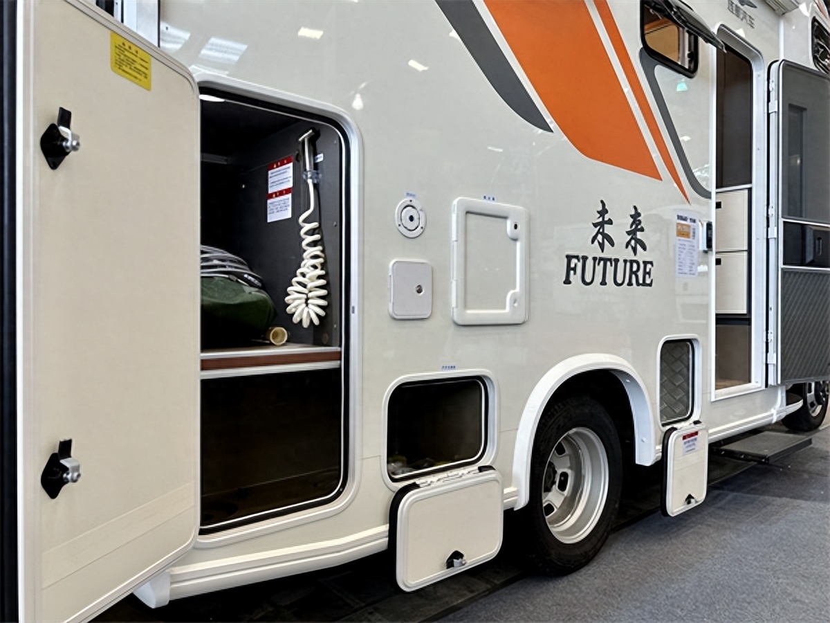 旌航未来双拓展房车,仅需39.98w起_凤凰网汽车_凤凰网