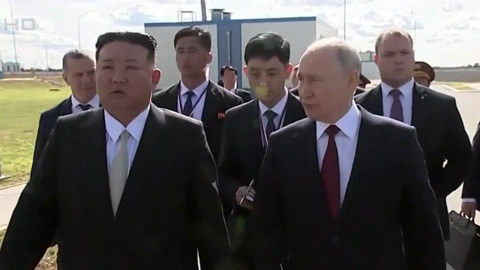 普京结束与金正恩大范围会谈和一对一会晤，将设正式晚宴招待