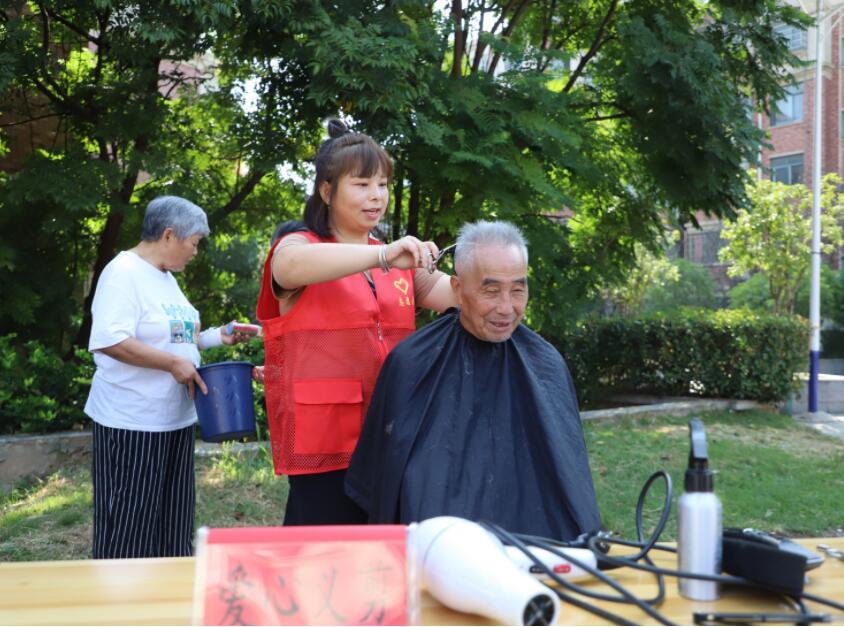 九江湖口县“零距离”志愿服务推动文明实践