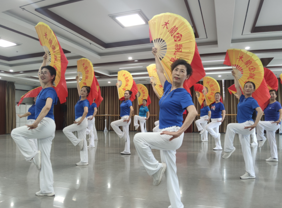 “智”建“体育大市口” ——建行泛亚电竞江苏省分行打造“体育+金融样板间”(图2)