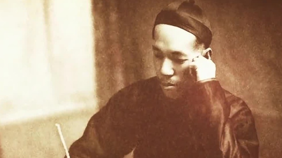 欧洲之行引起梁启超的强烈震撼，使他心灵深处酝酿着一场“绝大的革命”