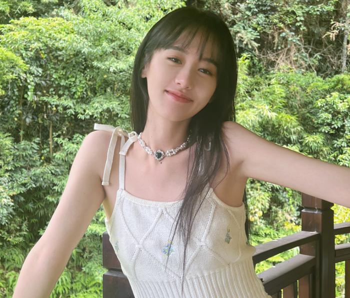 · 垮塌的上游大坝。