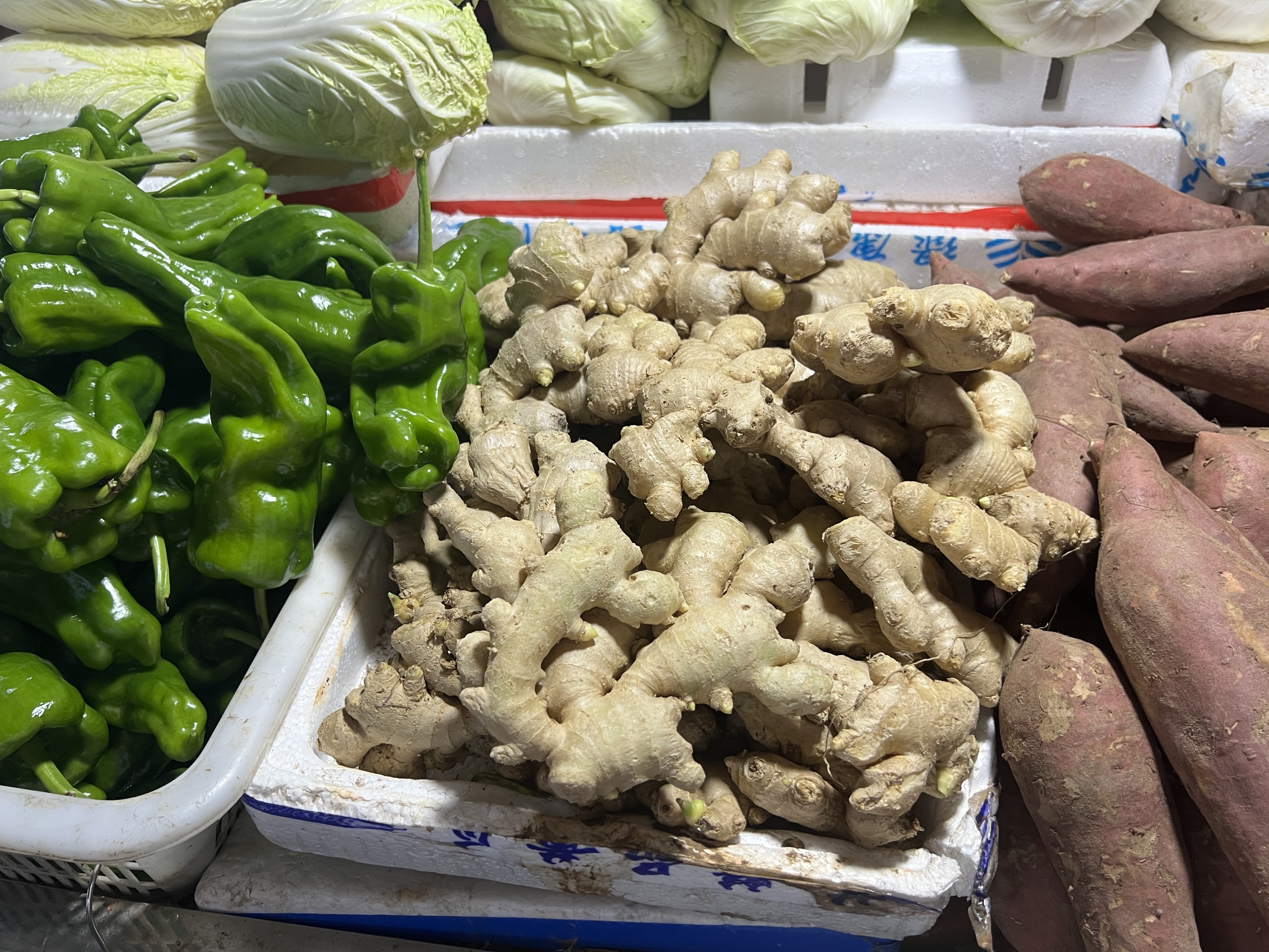 南昌市场生姜价格一路上涨 已接近猪肉价格