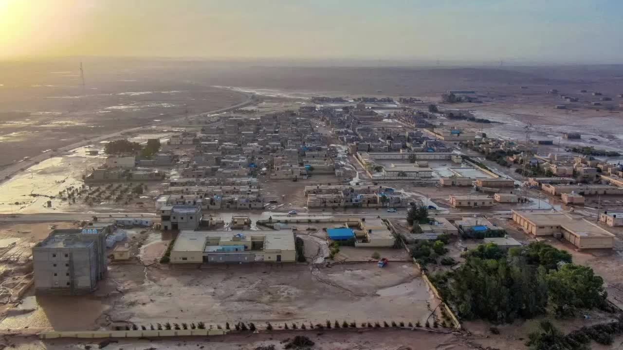 利比亚东部遭严重洪灾伤亡惨重