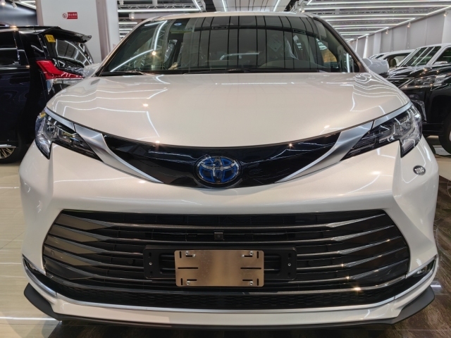 23款韩版丰田塞纳25混动四驱仅50万