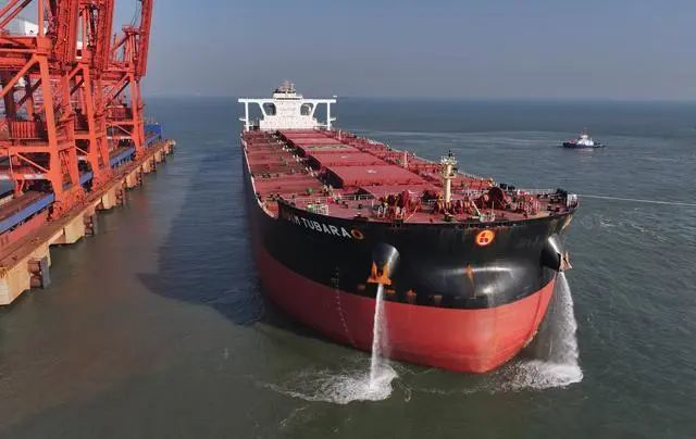 河北唐山港1至8月份货物吞吐量超5.55亿吨