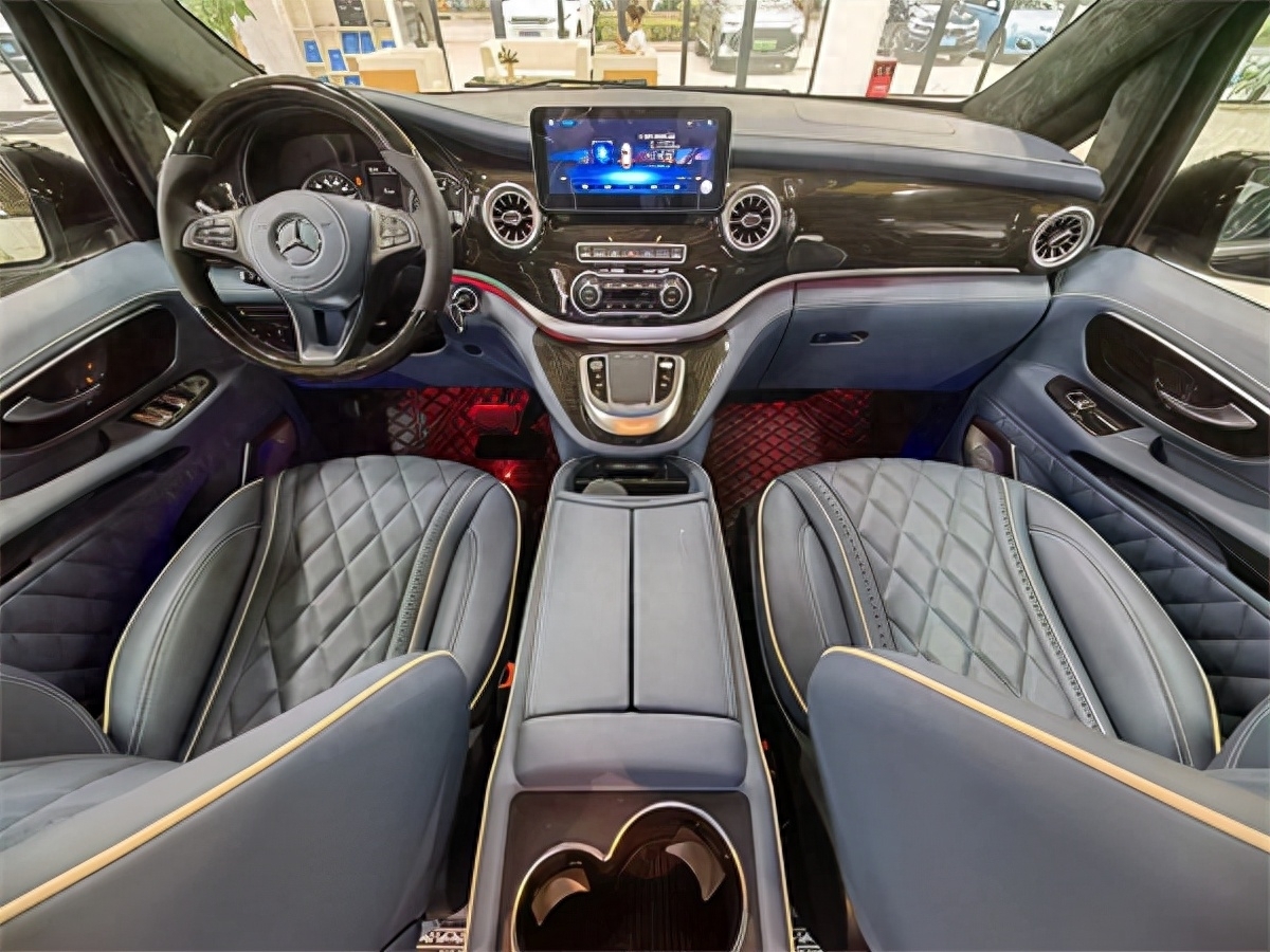 奔驰威霆改装这样说是v260我都信