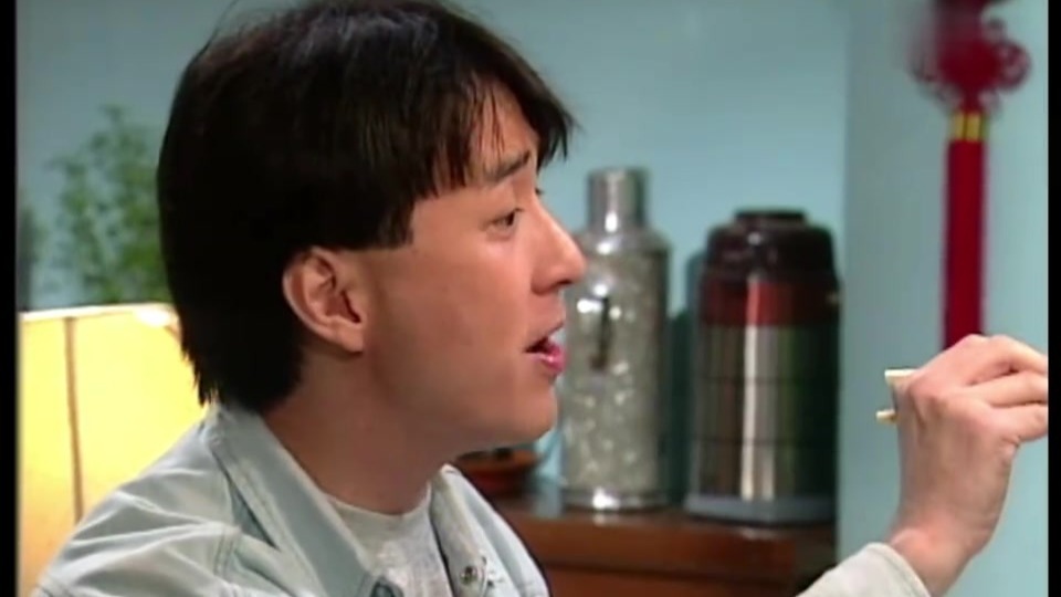 男人意外获得预知未来的超能力，没想到却因此闯下大祸