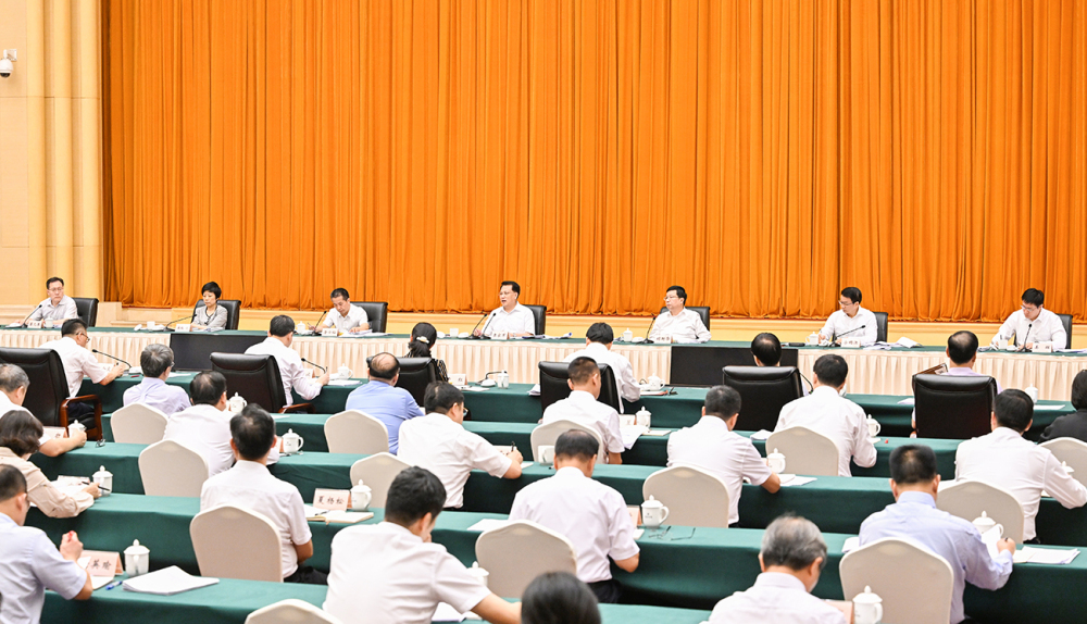 ▲9月18日下午，六届市委全面深化改革委员会召开第六次会议。记者 苏思 摄/视觉重庆
