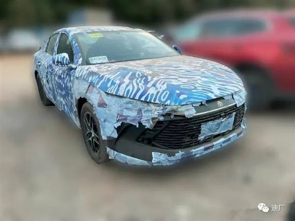 998大杀四方!疑似新款比亚迪秦PLUS曝光:升级多连杆独立后悬