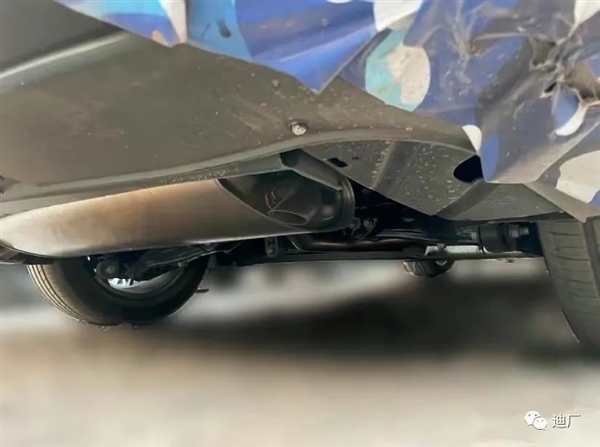 998大杀四方!疑似新款比亚迪秦PLUS曝光:升级多连杆独立后悬