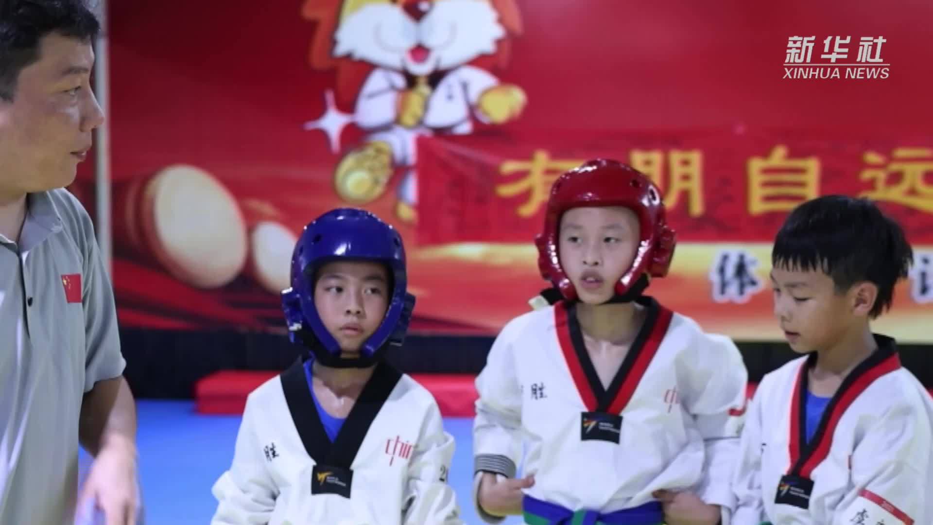 我的亚运故事:从运动员到裁判员,走向心中的“最高赛场”_凤凰网视频_凤凰网