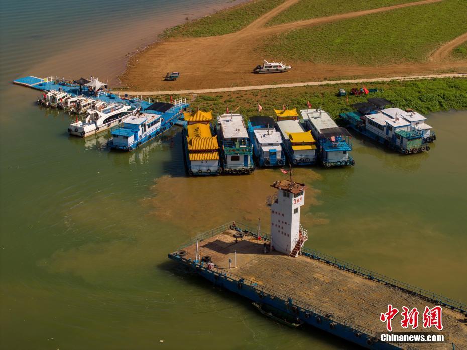 青藏高原过渡地带上的“水乡世界”