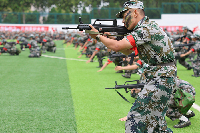 军事技能《战术表演》