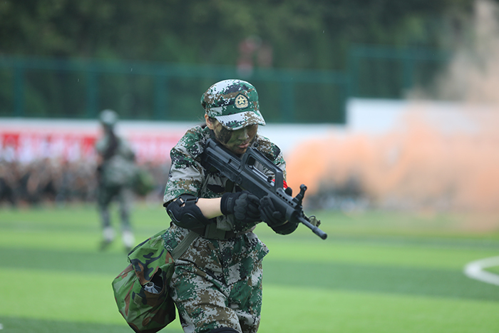 军事技能《战术表演》