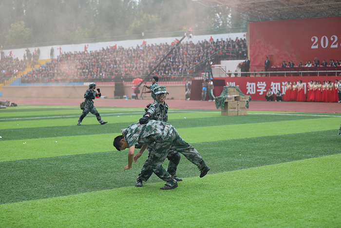 军事技能《战术表演》