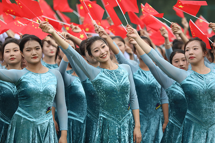 万人大合唱《我和我的祖国》