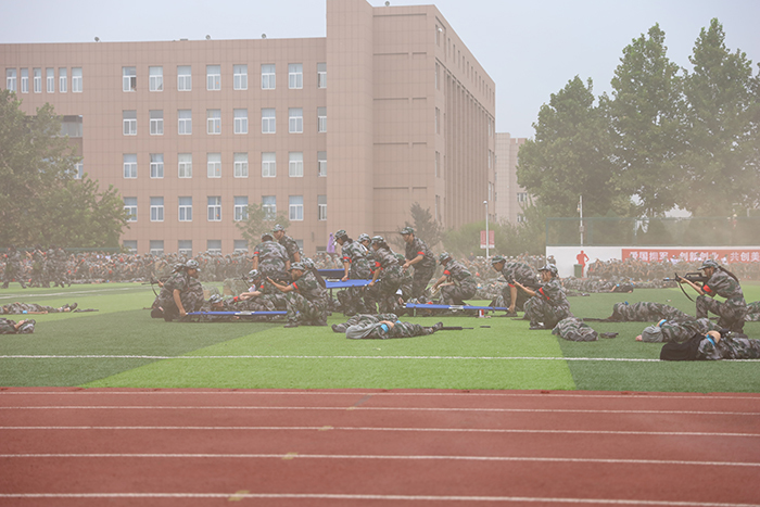 军事技能《战术表演》