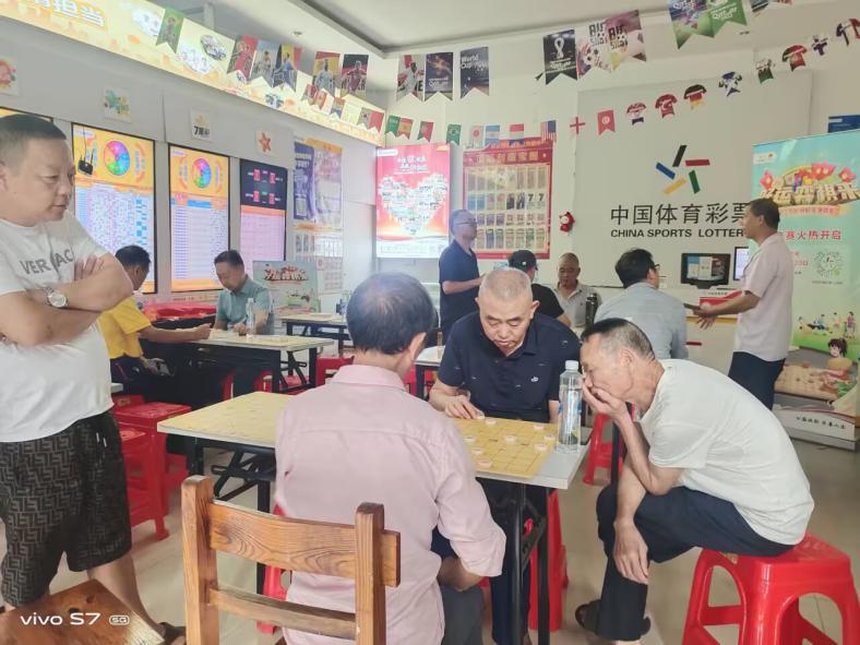 “好运‘弈棋’来” 体彩民间棋王争霸赛在江西七地海选赛正酣
