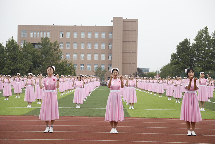 手语操《把未来点亮》