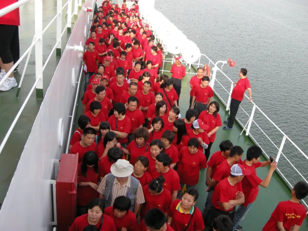 包船赴韩国学习新村运动