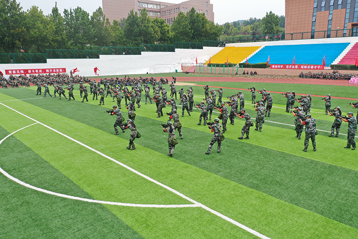 军事技能《战术表演》