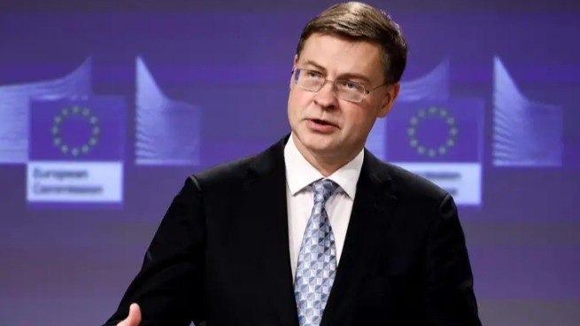 欧盟官员清华演讲：欧方采取措施去风险，但无意与中国脱钩