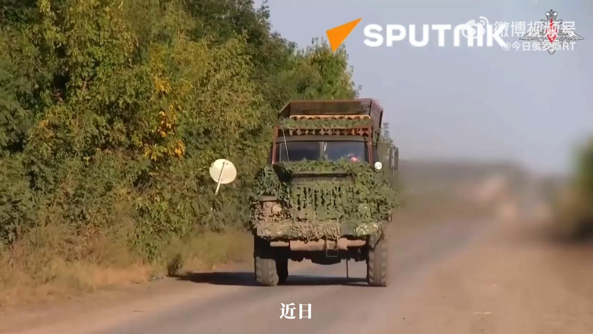 俄罗斯龙卷风G多管火箭炮作战视频