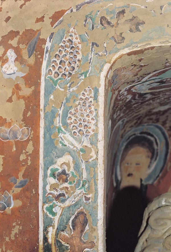 莫高窟第322窟缠枝葡萄纹边饰