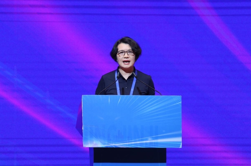 裁判代表胡惠华说本次大赛赛出了水平，赛出了风采，更赛出了京津冀协同发展的新篇章