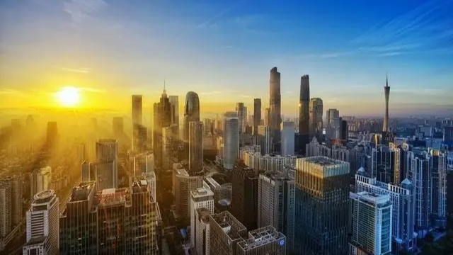 恒大一落千丈，对中国房地产市场带来什么启示？