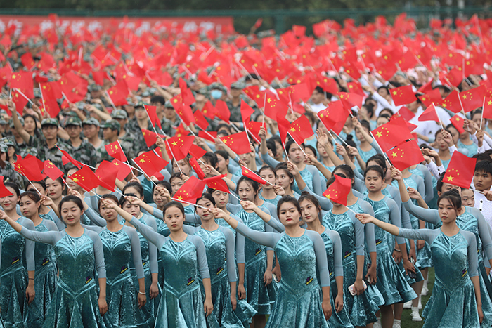万人大合唱《我和我的祖国》