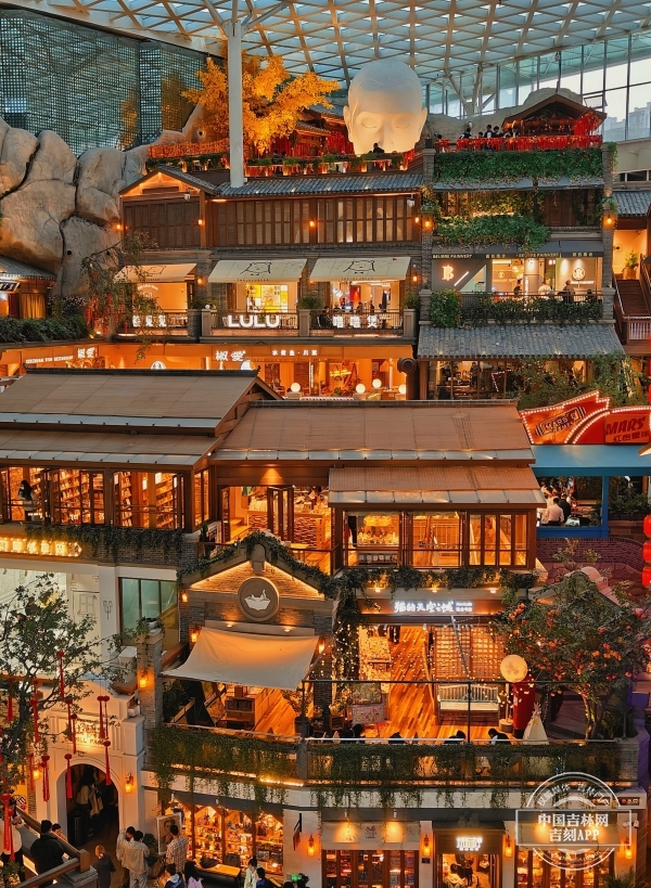 “这有山” 吴雪金 摄