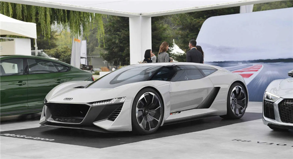 一代经典有望回归!奥迪将推出纯电跑车:替代TT、R8