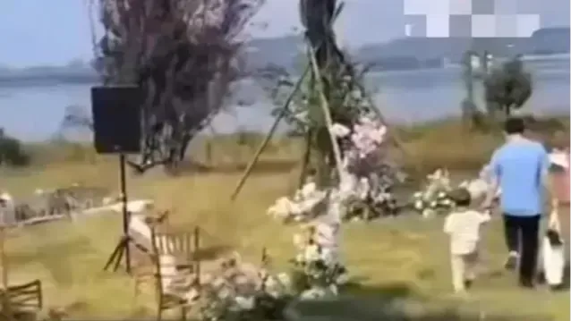 徐州一婚礼场地被村民连夜搬空，婚庆负责人：一个螺丝钉都没了