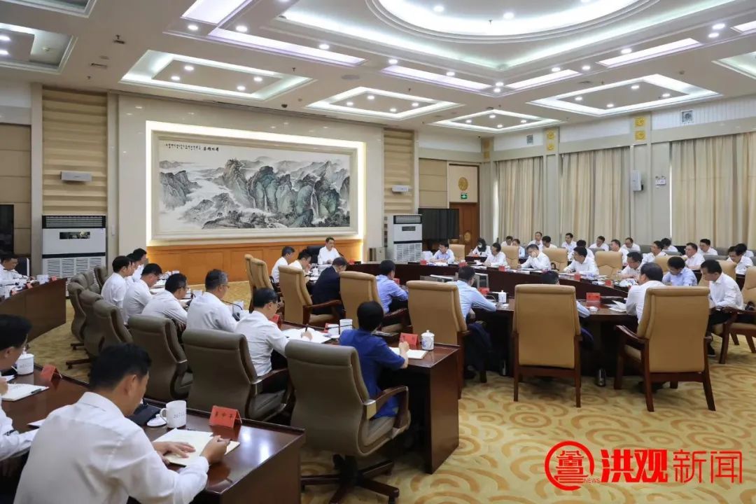 南昌市重点工作部署推进会召开：提前谋划迎春烟花晚会