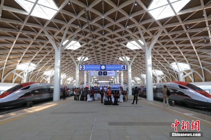 图为仪式现场。李志全 摄