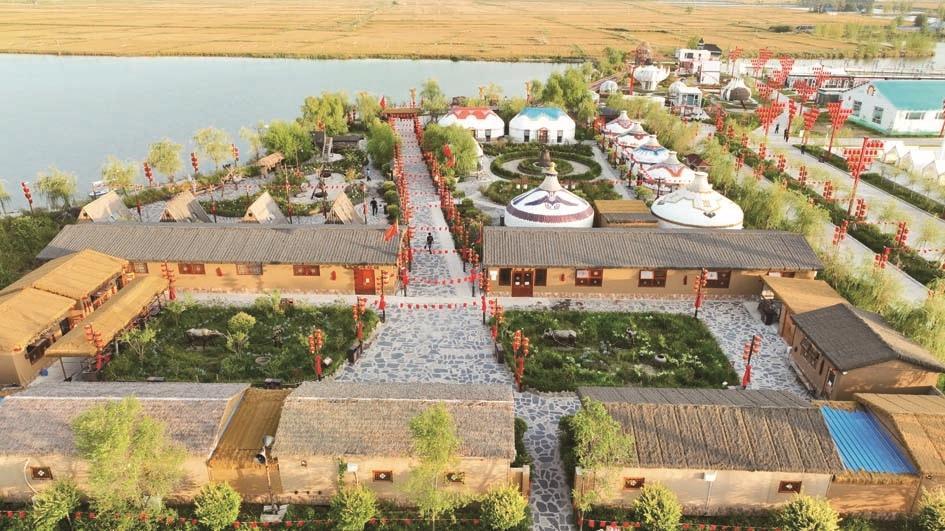 大安市通过发展乡村旅游，实施全域旅游创建行动，建设大安凤翎渔村民宿项目，以乡村旅游产业发展加速推进乡村振兴，打造生态大安。图为大安凤翎渔村民宿。