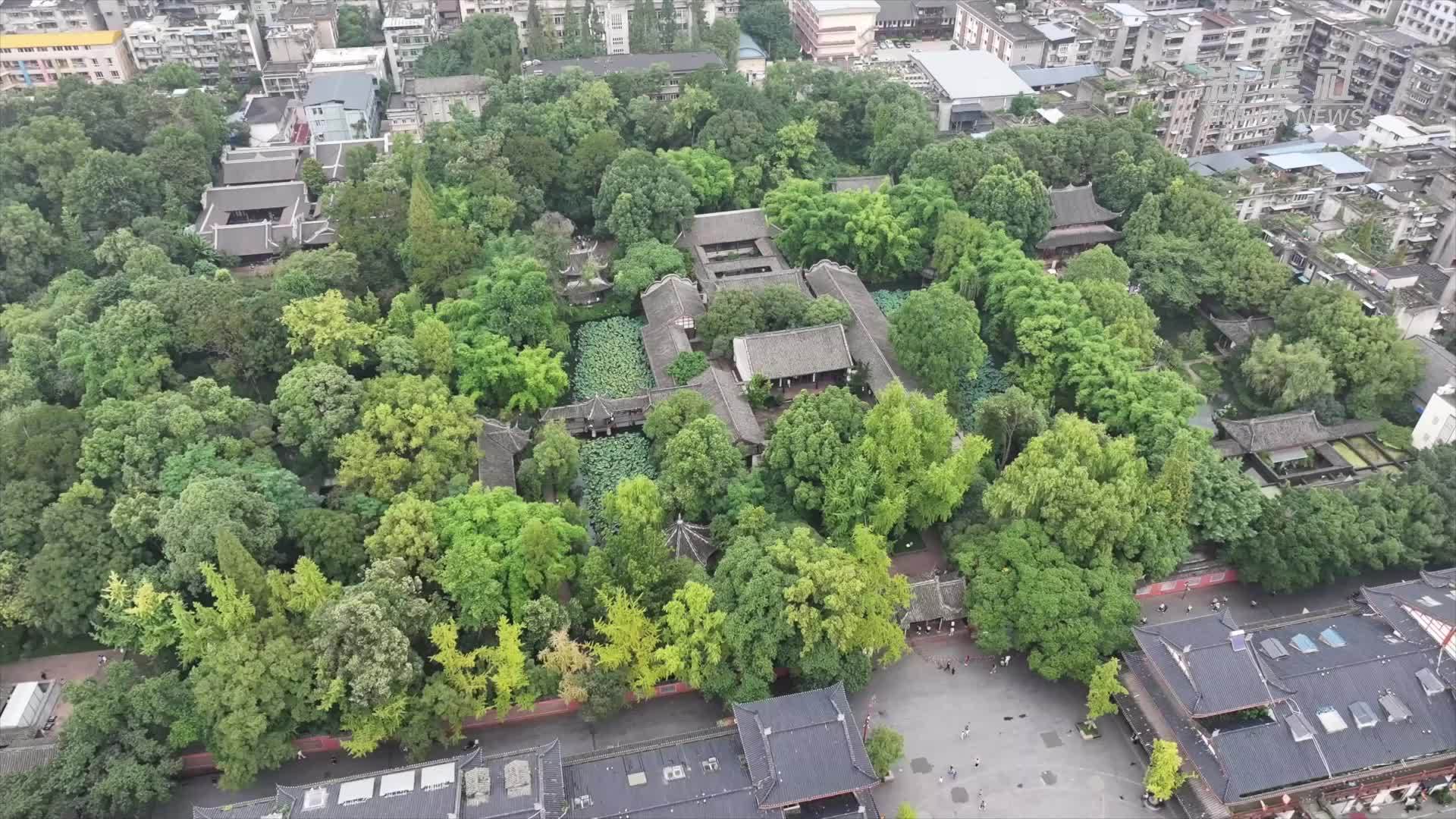 四川眉山：三苏祠内过佳节