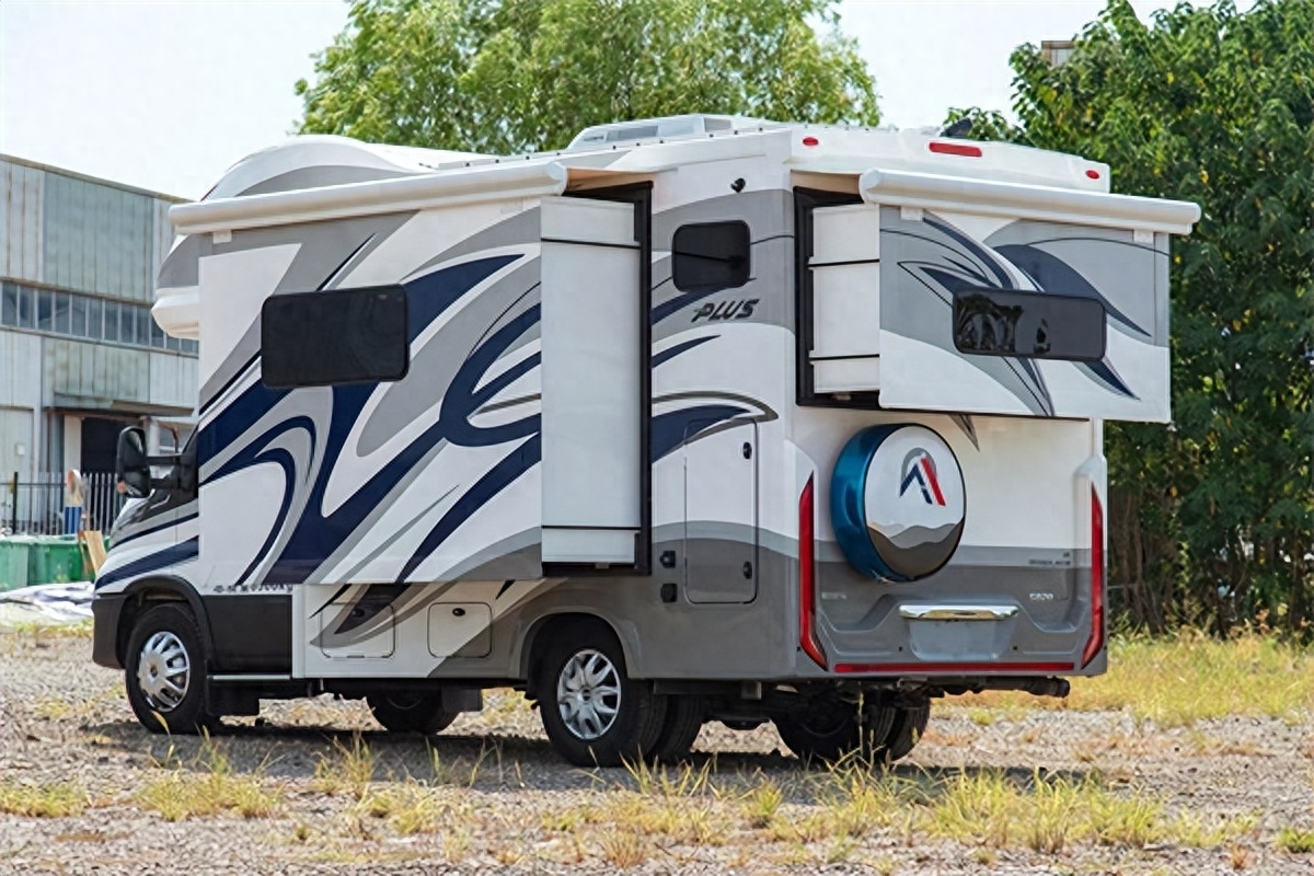 瑞弗s820plus豪华进口房车购车特价