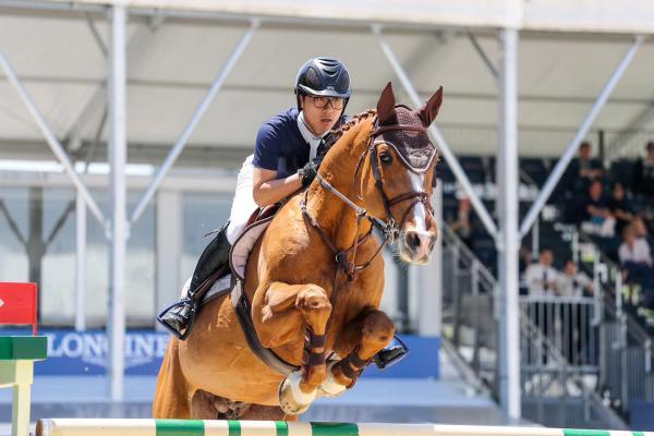 亚运会马术场地障碍赛宁波选手张兴嘉获团体第五名